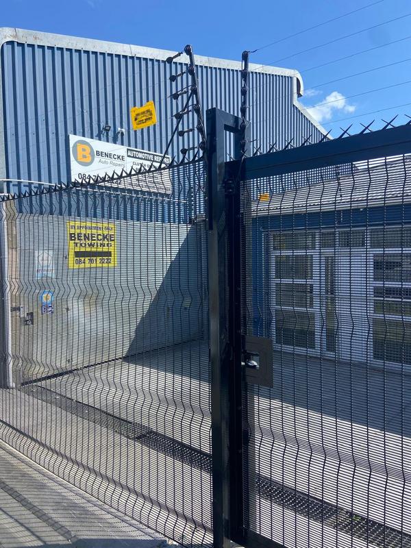 To Let commercial Property for Rent in Sidwell Eastern Cape